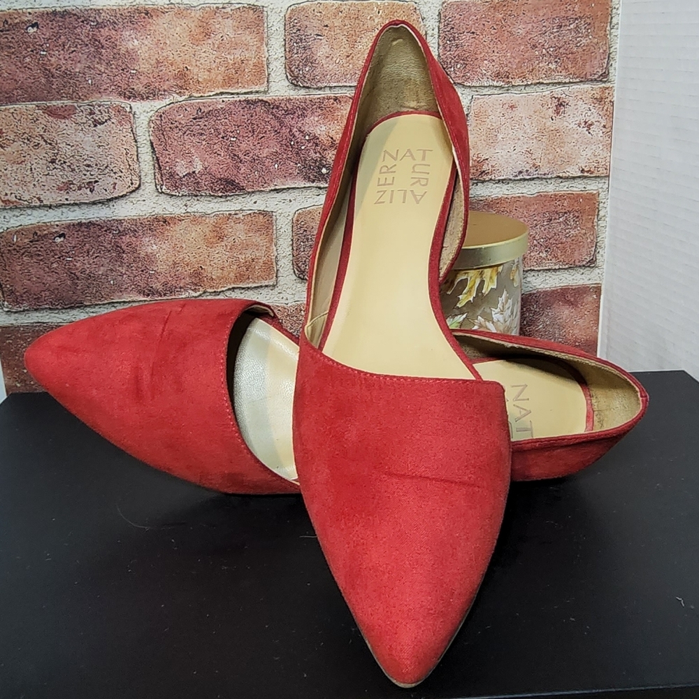 Naturalizer Flats
